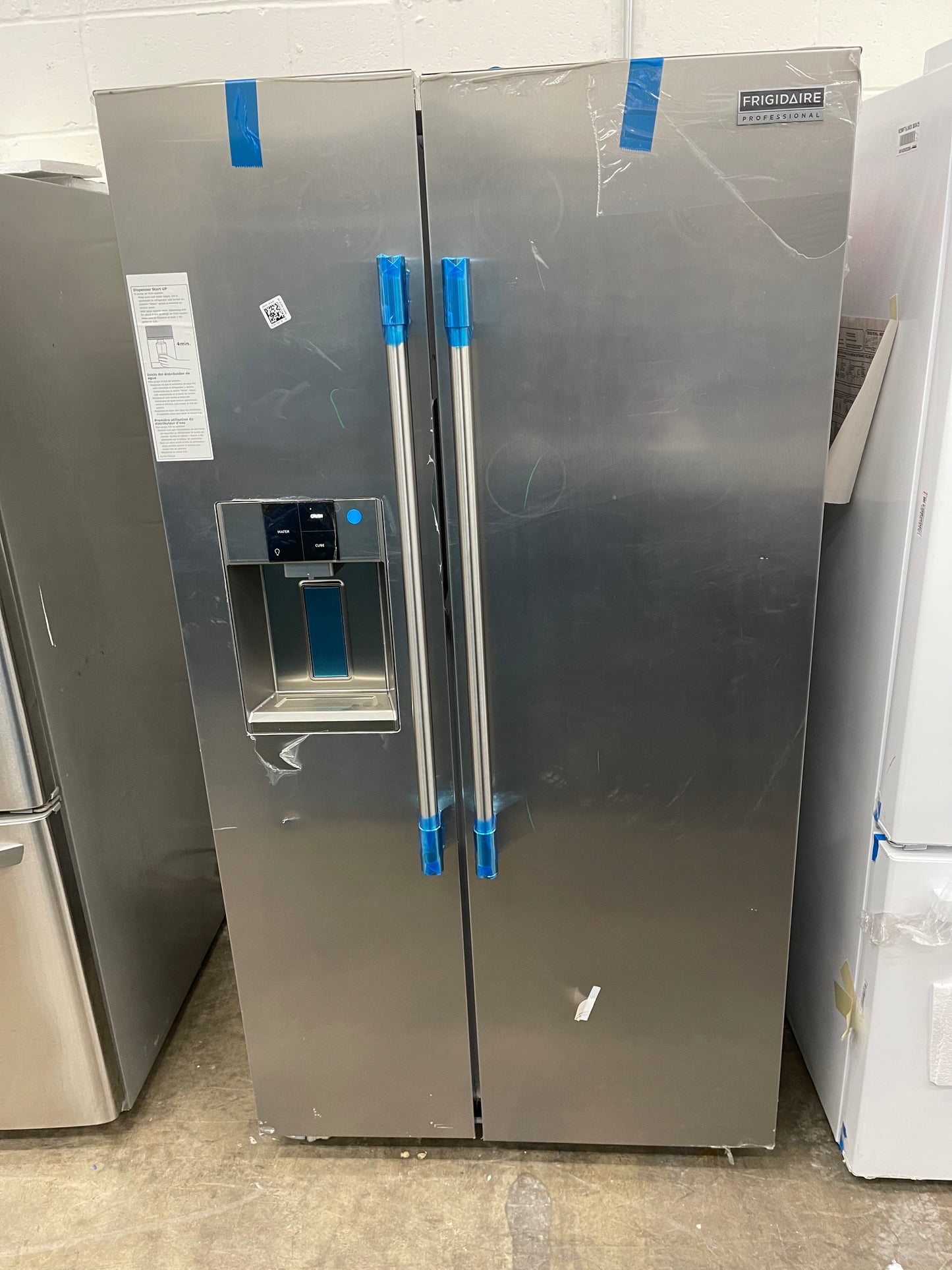 Frigidaire Professional 22.3 Cu. Ft. 36" Counter Depth Side by Side Refrigerator
PRSC2222AF