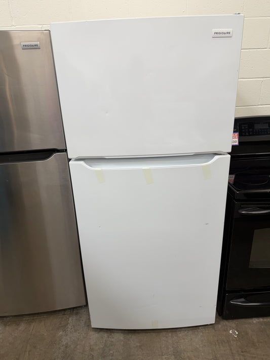 Frigidaire  FFTR1814WW
30 Inch Top Freezer Refrigerator with 18.3 Cu. Ft. Total Capacity, EvenTemp Cooling, Adjustable Shelves, Humidity-Controlled Crispers, Gallon Door Bins, LED Lighting, Ice Maker Ready, and ADA Compliant: White