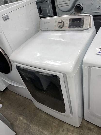 Samsung  DV50F9A6EVW
27 Inch Electric Dryer with 7.4 cu. ft. Capacity, 13 Drying Cycles, Dryer Rack, Smart Care, LED Controls, Stainless Steel Drum, Reversible Door, Wrinkle Away and Steam