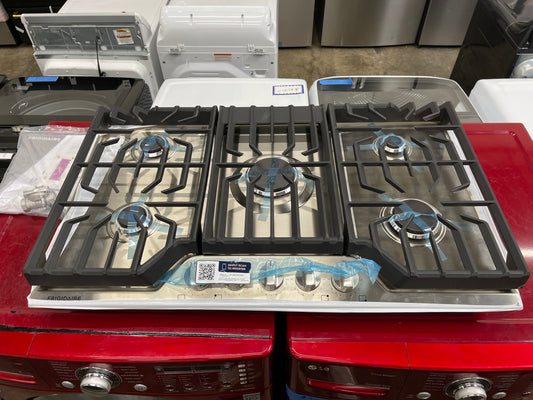 Frigidaire 36" Gas Cooktop
FCCG3627AS