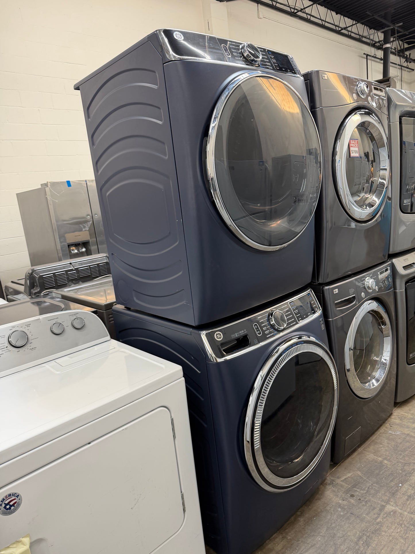 GE  GFW850SPNRS
28 Inch Front Load Smart Washer with 5.0 cu. ft. And GE  PFD87ESPVRS
28 Inch Smart Front Load Electric Dryer with 7.8 cu ft