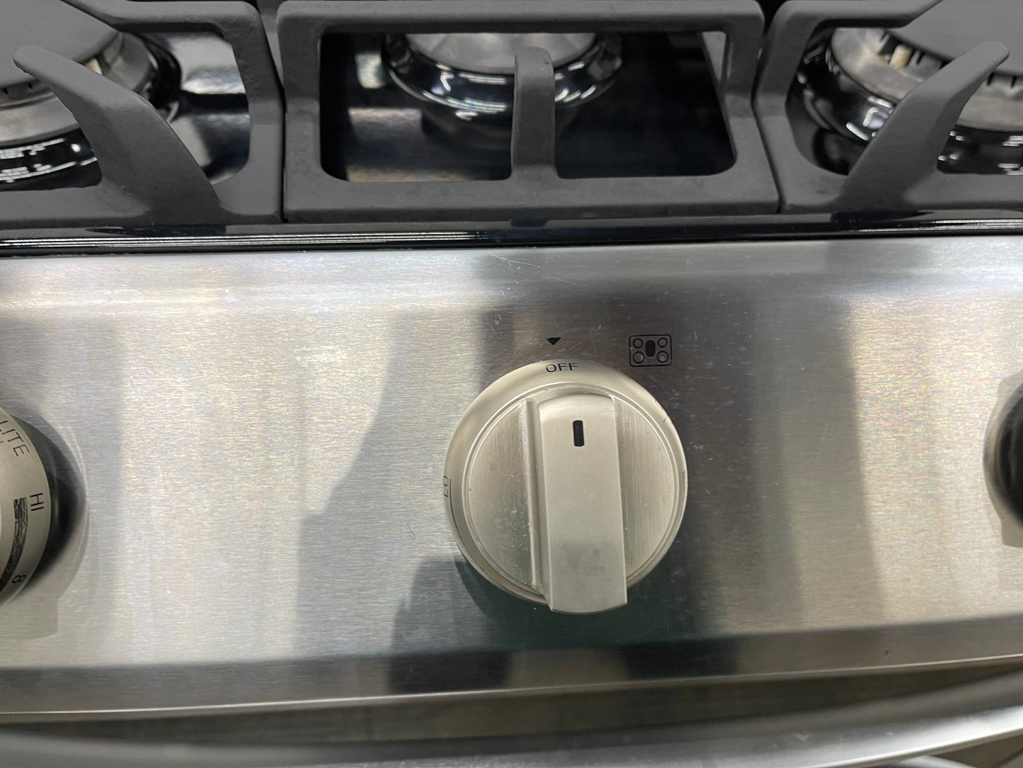 6.9 cu. ft. Gas Double Oven Range with ProBake Convection and EasyClean- Model:LDG4313ST