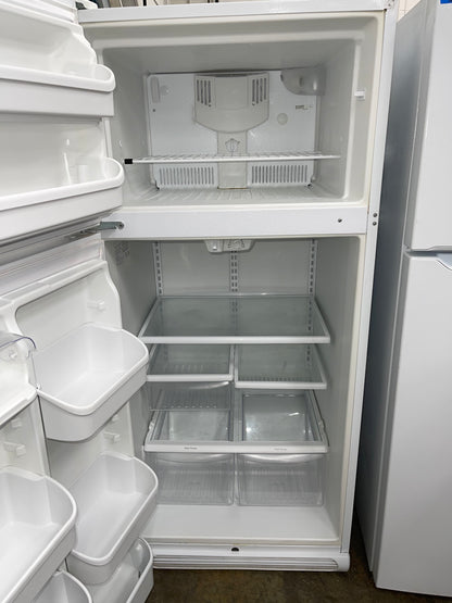 Frigidaire Gallery Series  FGHT1834KW
18.2 cu. ft. Top-Freezer Refrigerator with 3 SpillSafe Glass Shelves, 2 Humidity Control Crispers, Adjustable Gallon Door Bins and Optional Ice Maker: White