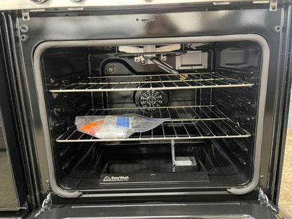 GE  GGF600AVSS
30 Inch Freestanding Gas Smart Range with 5 Sealed Burners, 5.3 cu. ft. Convection Oven, Power Boil Burner, Griddle, Storage Drawer, WiFi, Enhanced Shabbos Mode Built In, and Steam Clean: Stainless Steel