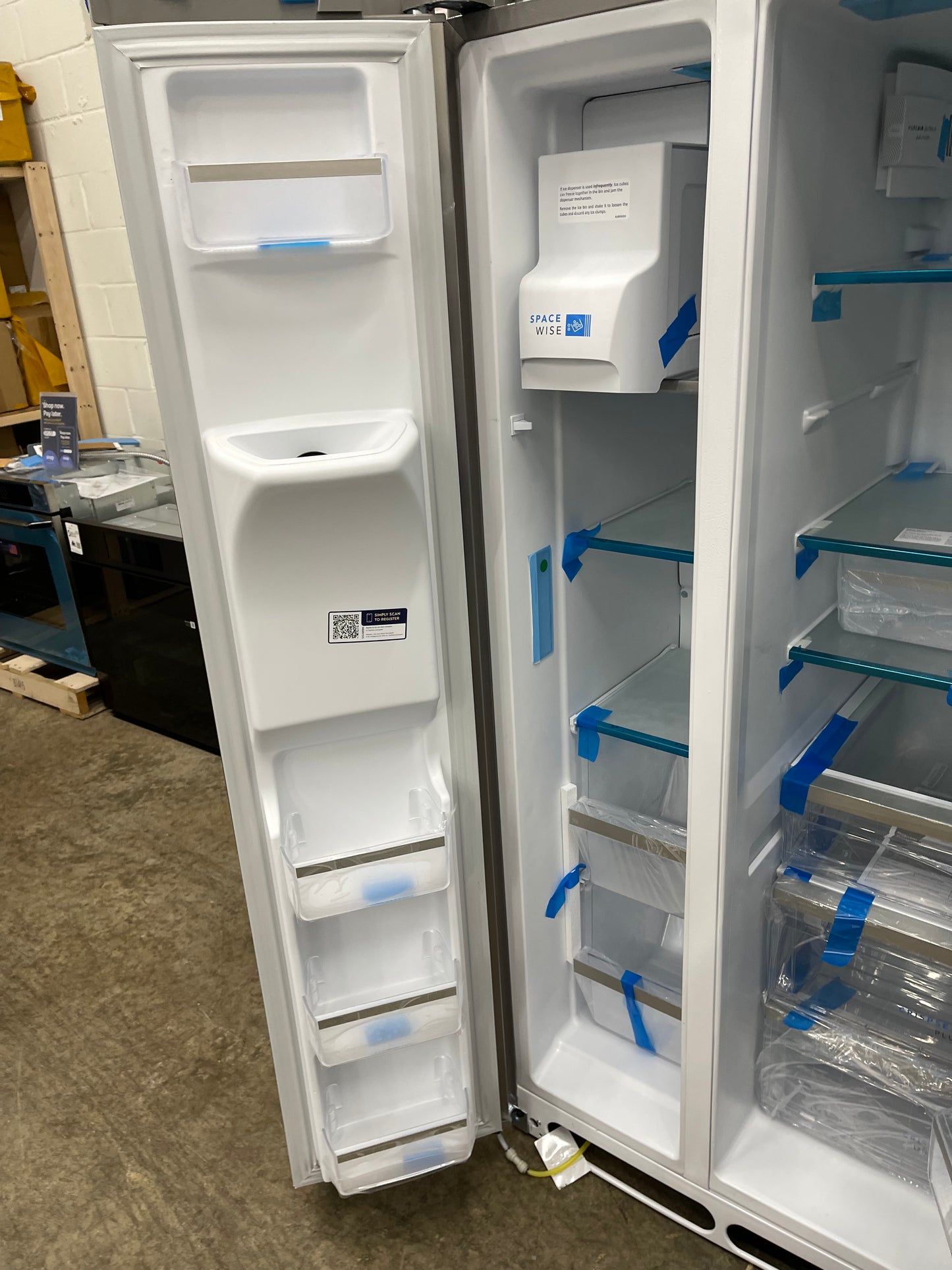 Frigidaire Gallery 22 Cu. Ft. 33" Standard-Depth Side-by-Side Refrigerator
GRSS2352AF