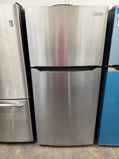 Frigidaire 18.3 Cu. Ft. Top Freezer Refrigerator
FFTR1835VS