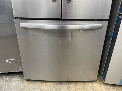 Frigidaire 17.6 Cu. Ft. Counter-Depth French Door Refrigerator
FRFG1723AV