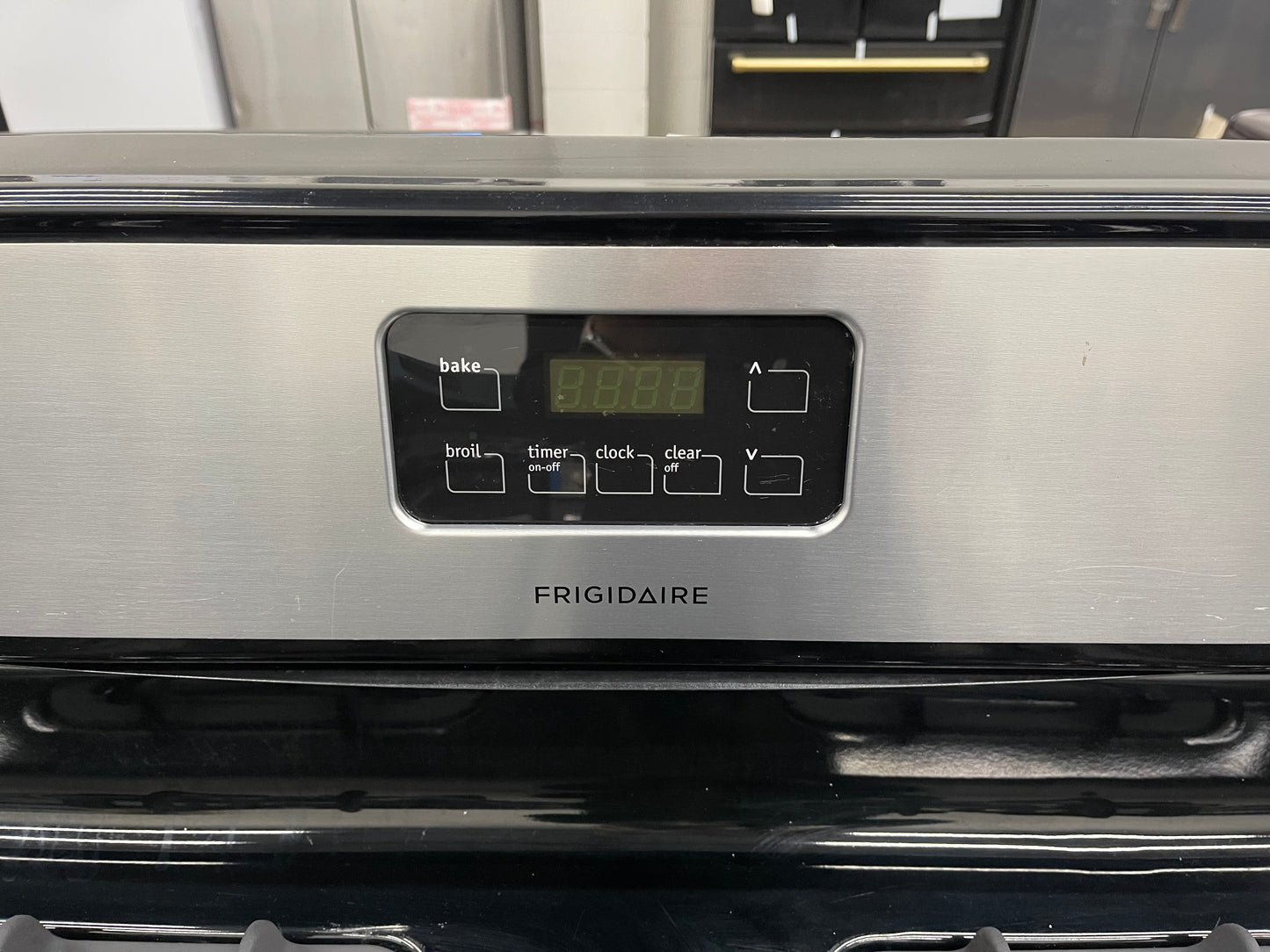 Frigidaire 30" Freestanding Gas Range in Stainless Steel