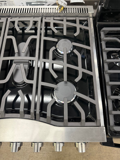 Viking 3 Series  RVDR33025BSSLP
30 Inch Freestanding Dual Fuel Range with 5 Sealed Burners, 4.7 Cu. Ft. Capacity, Continuous Grates, Self-Clean, TruConvection Cooking, Vari-Speed Dual Flow Convection, SureSpark Ignition System and TruGlide Oven