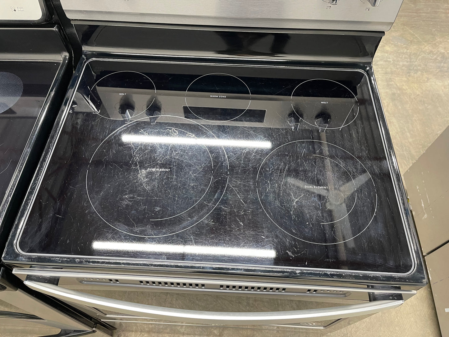 5.3 cu. ft. Whirlpool electric range with Frozen Bake technology Model: WFE550S0HZ