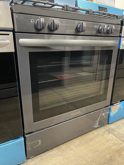 Frigidaire  FCRG3083AD
30 Inch Freestanding Gas Range with 5 Sealed Burners, 5.1 cu. ft. Convection Oven, Quick Boil Burner, Simmer Burner, Storage Drawer, Air Fry, and Self Clean: Black Stainless Steel