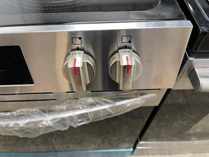 Frigidaire 30-in Glass Top 5 Burners 5.3 cu-ft Slide-In Electric Range in Stainless Steel-Model #FCFE3062AS