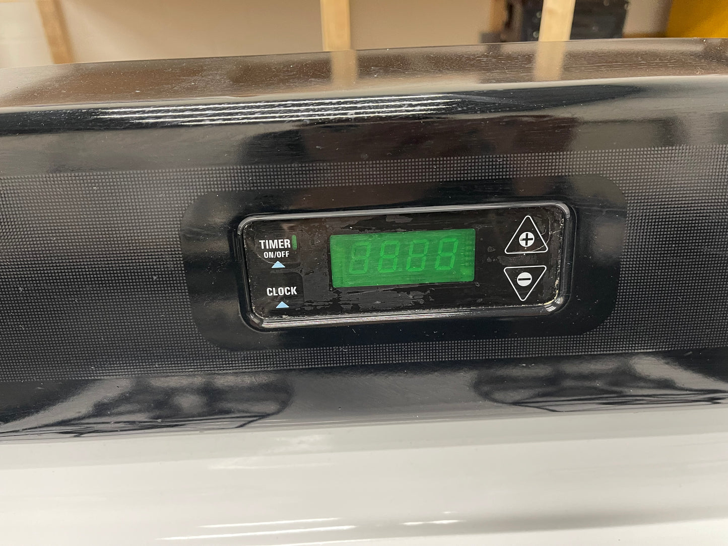 GE 30” Free‑Standing Gas Range JGBS17PEA4WH