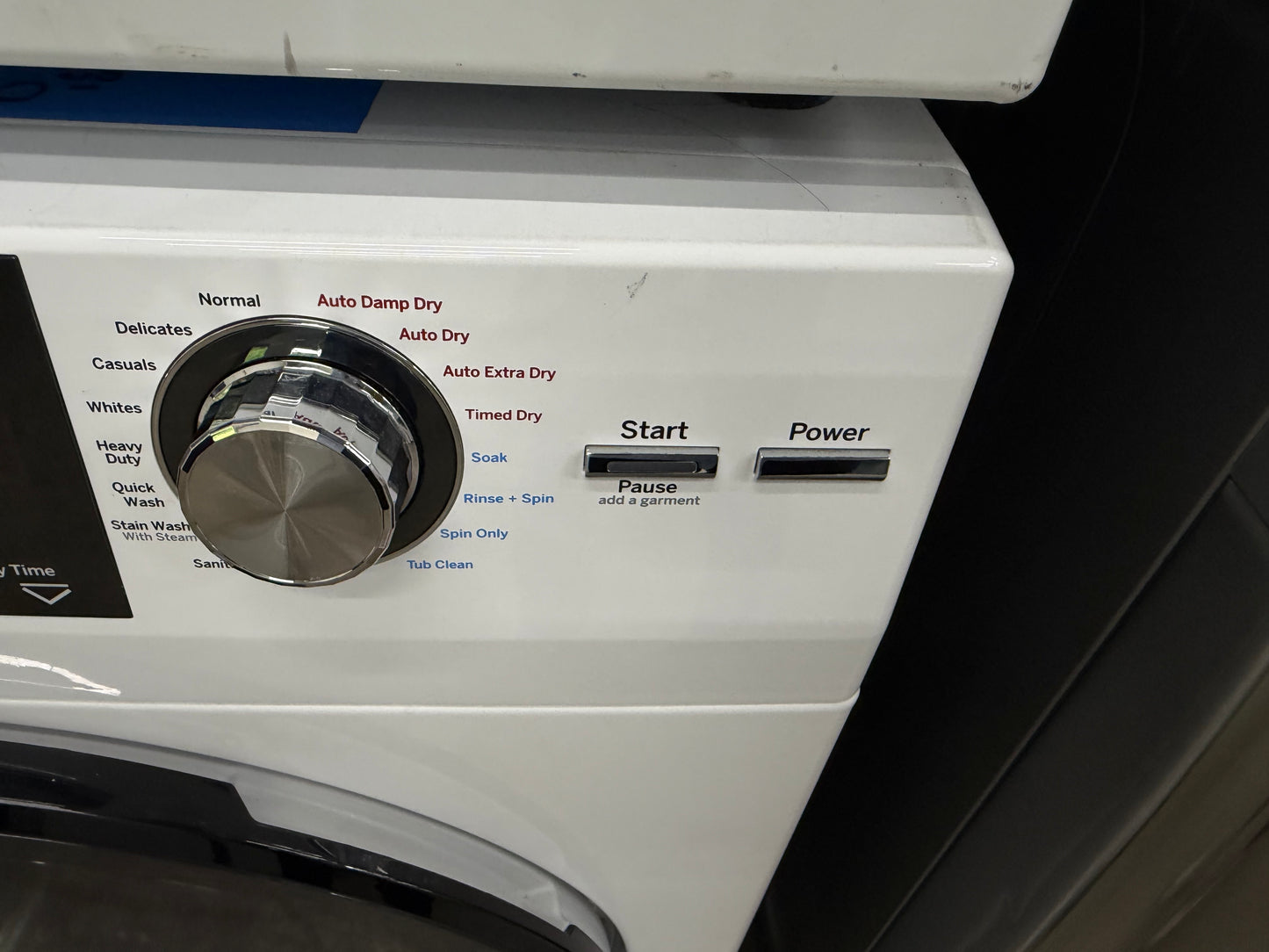 GE  GFQ14ESSNWW
24 Inch Front Load Electric Washer/Dryer Combo with 2.4 cu. ft and GE  GFD14ESSNWW
24 Inch Electric Dryer with 4.3 Cu. Ft.
