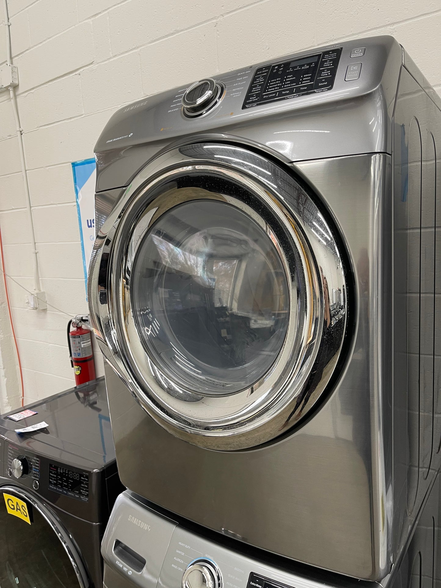 Samsung Front Load High Efficiency 4.2 Cu. Ft. Washer and 7.5 Cu Ft Electric Dryer Set in Platinum