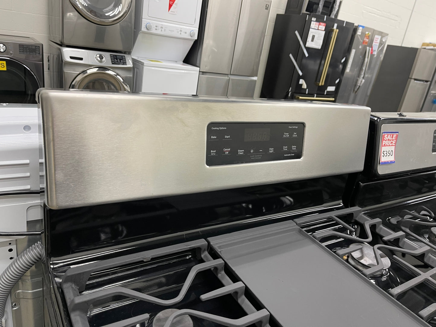 GE 30 in. 5.0-cu. ft. Freestanding Gas Range in Stainless Steel-Model #JGBS66REK3SS