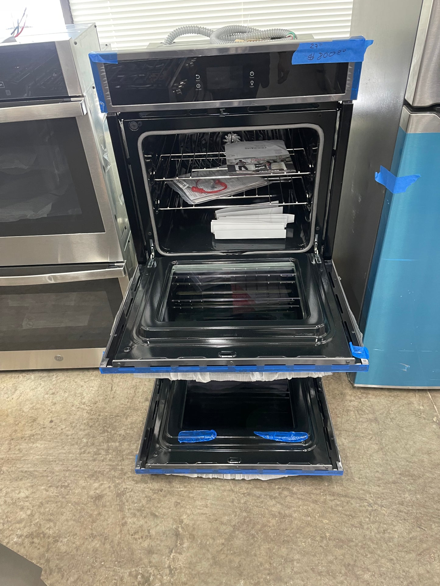 Frigidaire Gallery 27" Smudge-Proof Black Stainless Steel Double Electric Wall Oven Model: GCWD2767A