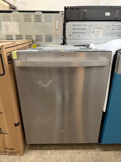 GE ENERGY STAR Top Control with Plastic Interior Dishwasher with Sanitize Cycle & Dry Boost