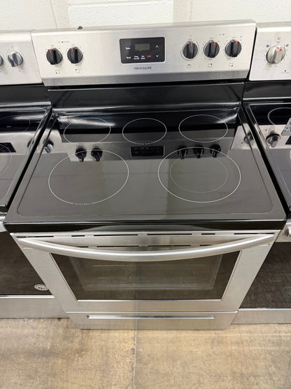 Frigidaire 30 in. 5 Burner Element Freestanding Electric Range in Stainless Steel-FCRE3052AS