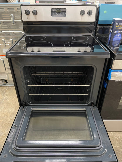 Frigidaire  FFEF3043LS
30 Inch Electric Range with SpaceWise Element, Store-More Drawer, Ready-Select Controls, 4 Radiant Elements, 4.8 cu. ft. Oven Capacity and Timed Cook