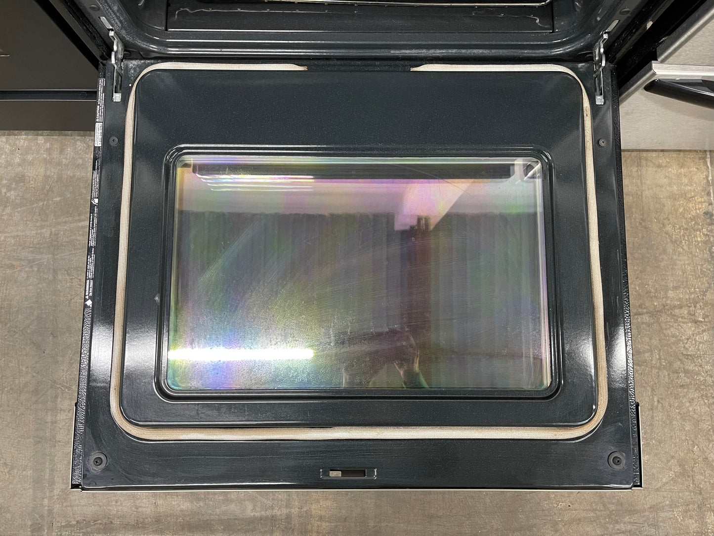 GCRE3060AF
Frigidaire Gallery 30'' Freestanding Electric Range with Air Fry