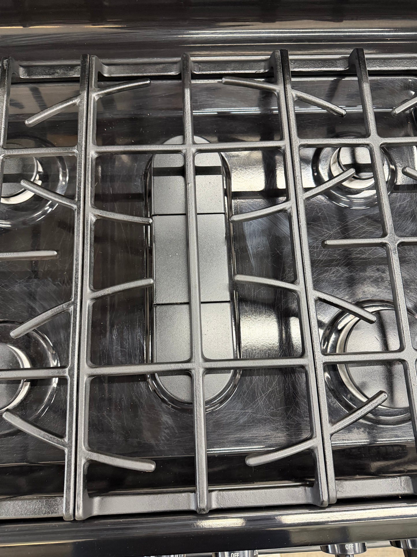 Kenmore Freestanding 5-Burners Gas Range in Stainless Steel- Model # 790.7140