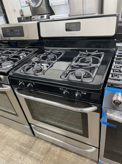 Frigidaire 30" Freestanding Gas Range in Stainless Steel
