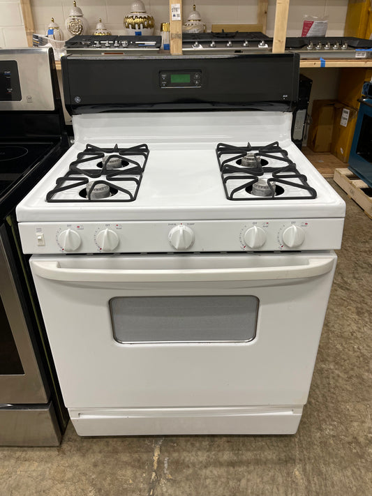 GE 30” Free‑Standing Gas Range JGBS17PEA4WH
