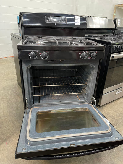 GE 30" Freestanding Gas Range with 5.0-cu ft Oven Capacity in Black-Model #JGBP36DEM1BB