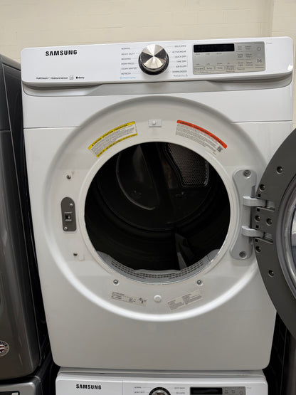 Samsung  WF45R6300AW
27 Inch Front Load Smart Washer with 4.5 Cu. Ft. And Samsung  DVE45R6300W
27 Inch Electric Smart Dryer with 7.5 cu. ft.