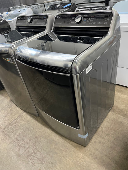 LG TurboWash Series  WT7700HVA
29 Inch 5.7 cu. ft. Top Load Washer with 14 Wash Cycles and LG SteamDryer Series  DLEX7700VE
29 Inch 9.0 cu. ft. Electric Dryer with 14 Drying Cycles