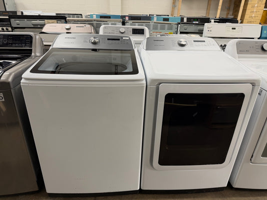 Samsung 5.4 cu. ft. Top Load Washer and 7.4 cu. ft. Electric Dryer
