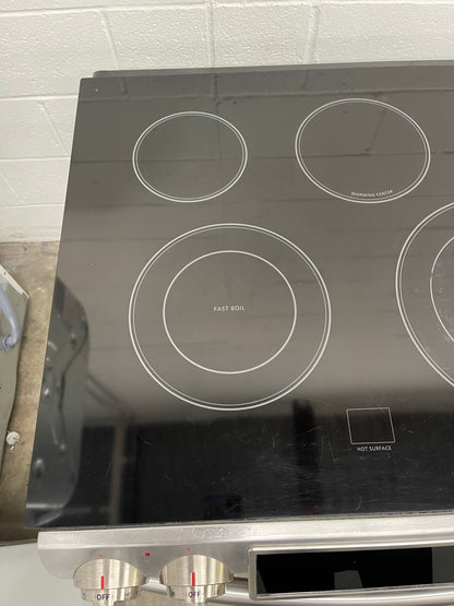 Samsung  NE58F9500SS
30 Inch Slide-In Electric Range with 5 Radiant Elements, 5.8 cu. ft. Oven Capacity, Dual Convection Cooking, Self Clean with Steam and Temperature Probe