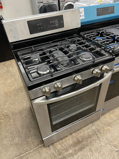 LG  LRG3061ST
30 Inch Gas Range with 20 Minute EasyClean ,Mode, Brilliant Blue Interior, Griddle Accessory, 5 Sealed Burners, 5.4 cu. ft. Oven and Storage Drawer: Stainless Steel