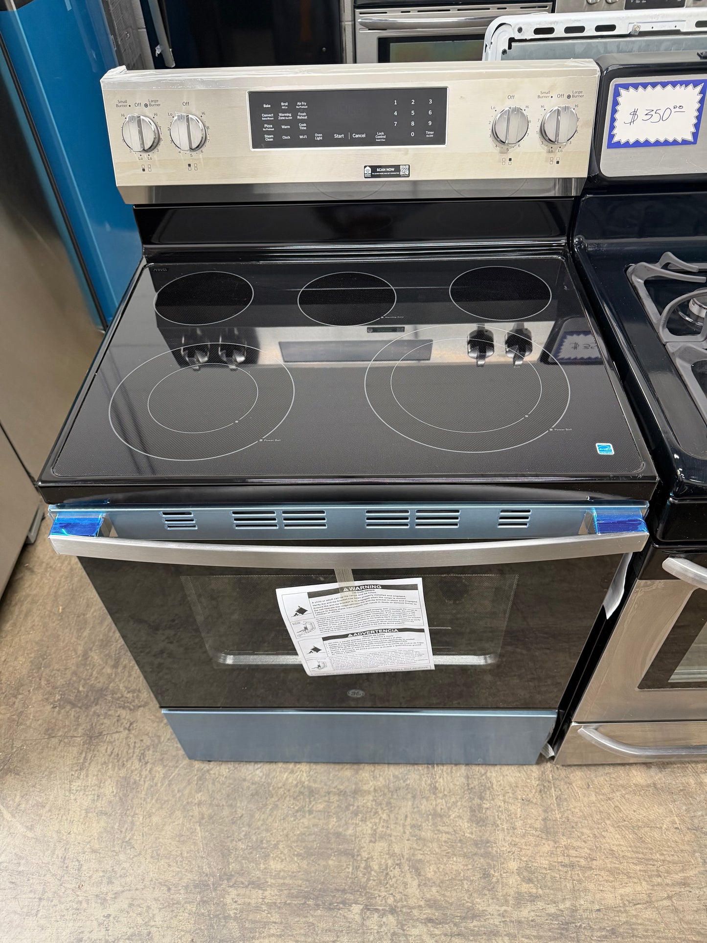 GE 600 Series  GRF600AVSS
30 Inch Freestanding Gas Range