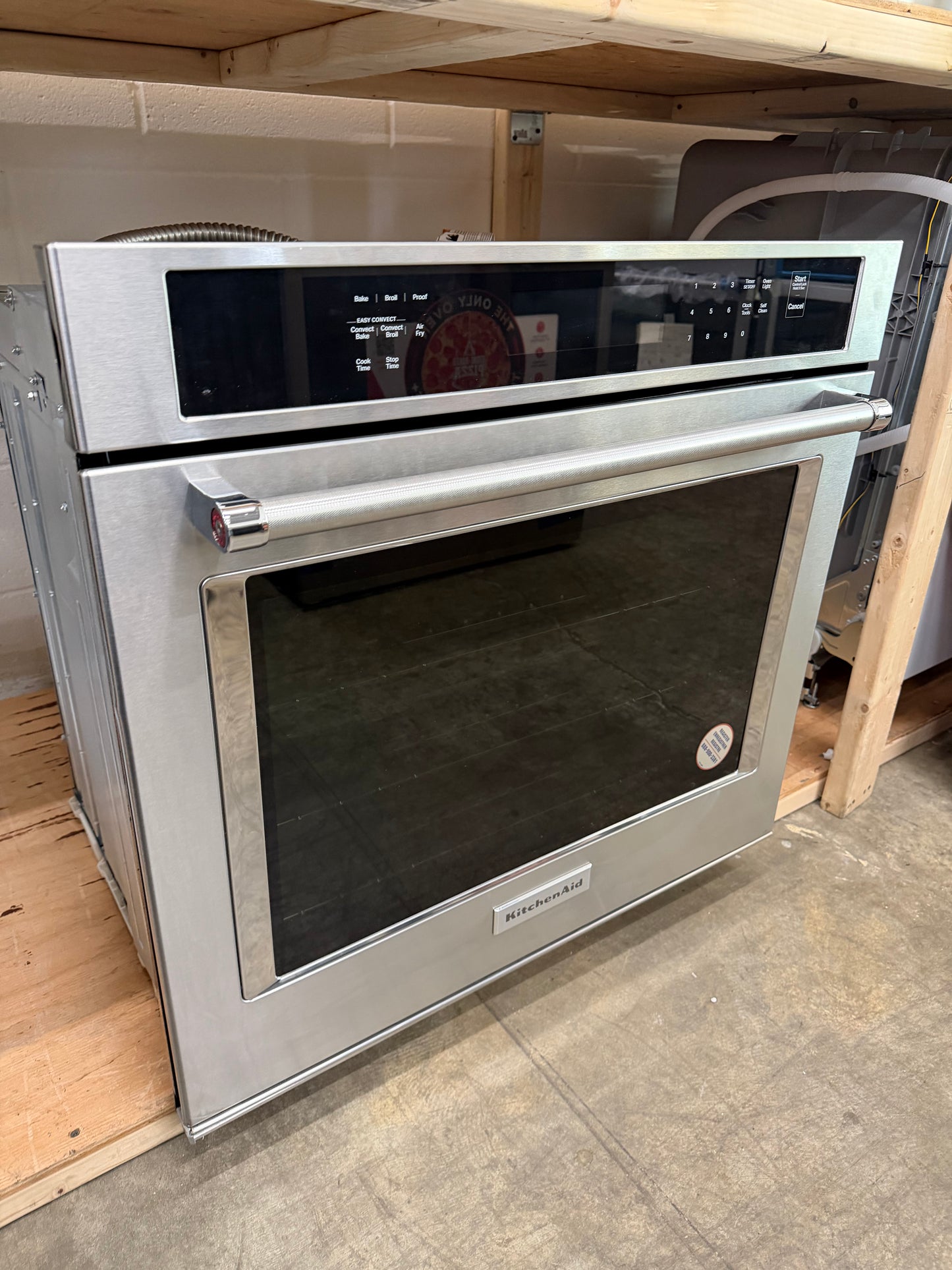 KitchenAid  KOES530PSS
30 Inch Single Electric Wall Oven with 5 Cu. Ft. Capacity, Air Fry Mode, Even-Heat True Convection, EasyConvect Conversion System, Even-Heat Preheat, Integrated Meat Thermometer, Self-Close Doors, Self-Cleaning Cycle, Sabbath Mod