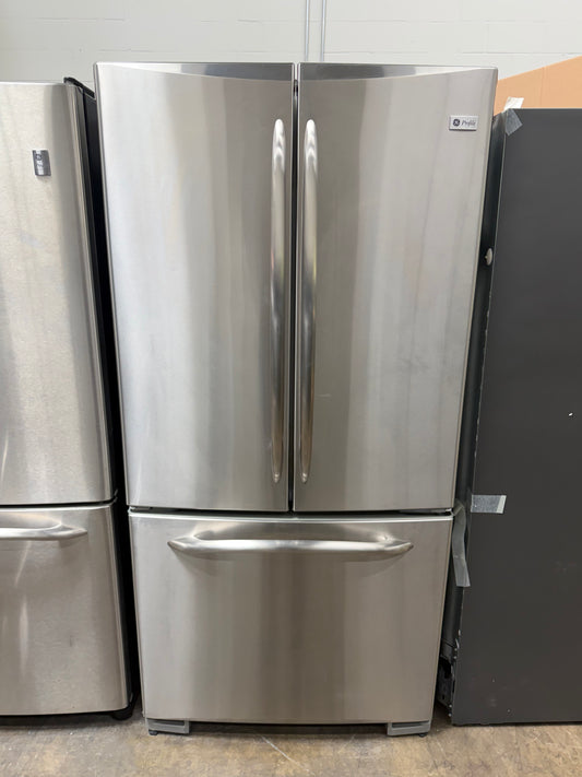 GE Profile  PFSS2MIXSS
22.2 cu. ft. French-Door Refrigerator