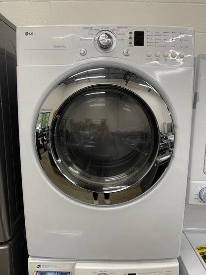 LG  WM2101HW
27 Inch Front-Load Washer with 4.0 cu. ft. And LG  DLE2101W
27 Inch Electric Dryer with 7.3 cu. ft.