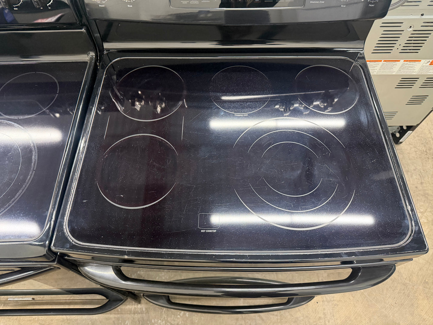 GE Profile PB915DT1BB 30”  Electric Range – Black