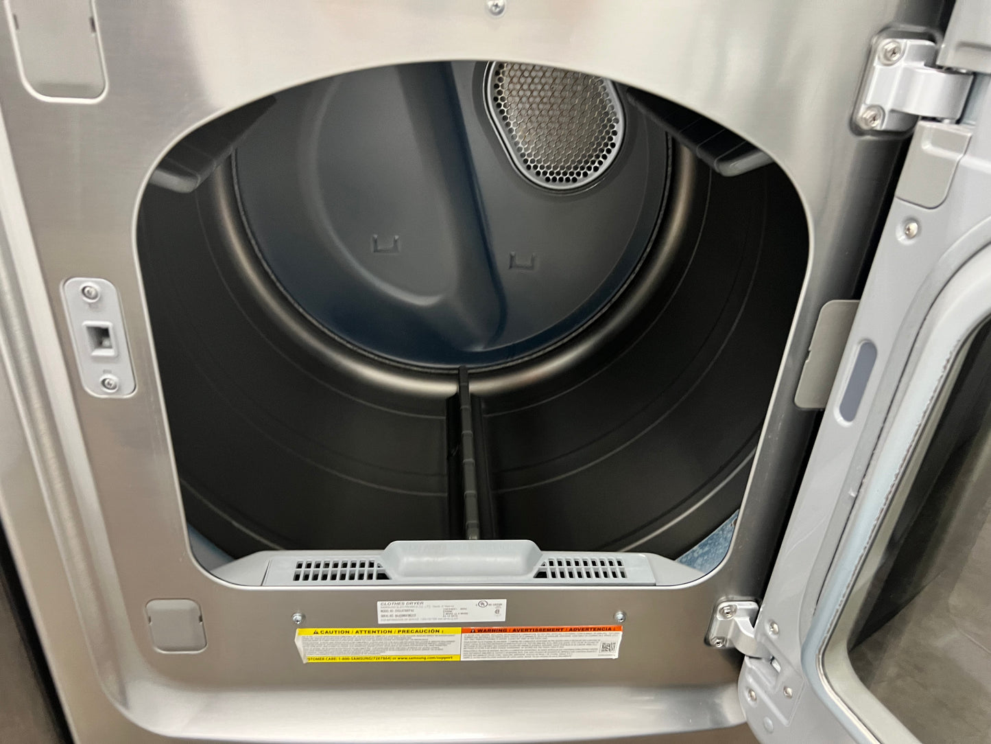 Samsung Top-Load Activewash 5.2-cu ft Washer and 7.5-cu ft Electric Dryer Mismatch Set (READ DESCRIPTION)