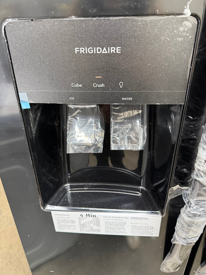 Frigidaire 25.6-cu ft Standard-Depth 36-in Wide Side-by-Side Refrigerator with Ice Maker ,Water and Ice Dispenser ( Black )