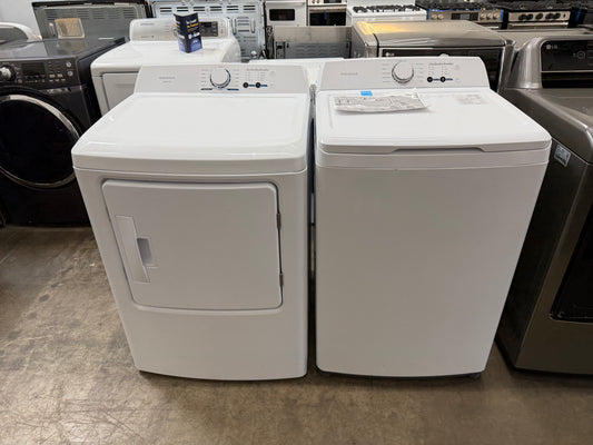 Insignia NS-TWM35W1 3.7 Cu. Ft. High Efficiency and Insignia- 6.7 Cu. Ft. Electric Dryer with Sensor Dry - White NS-TDRE67W1