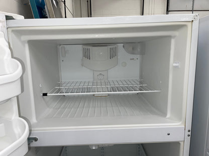 Frigidaire Gallery Series  FGHT1834KW
18.2 cu. ft. Top-Freezer Refrigerator with 3 SpillSafe Glass Shelves, 2 Humidity Control Crispers, Adjustable Gallon Door Bins and Optional Ice Maker: White