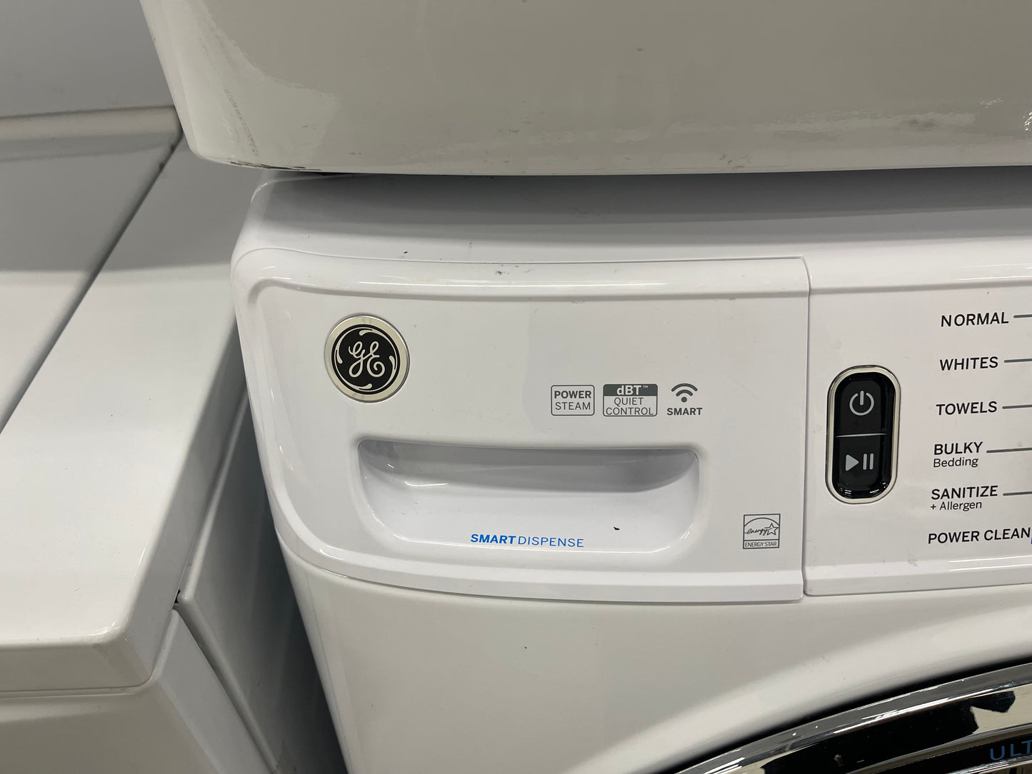 GE GFW650SSNWW Front Load Washer & GFD65ESSNWW Electric Dryer