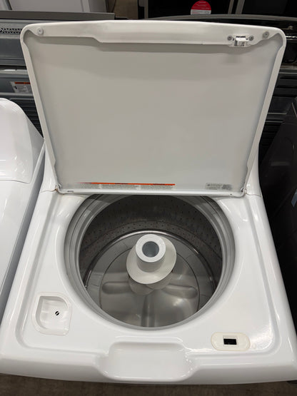 GE 4.2 cu. ft. Capacity Washer with Stainless Steel Basket Model#: GTW460ASJ5WW  and GE 7.2 cu. ft. Capacity aluminized alloy drum Electric Dryer

Model #:GTD42EASJWW