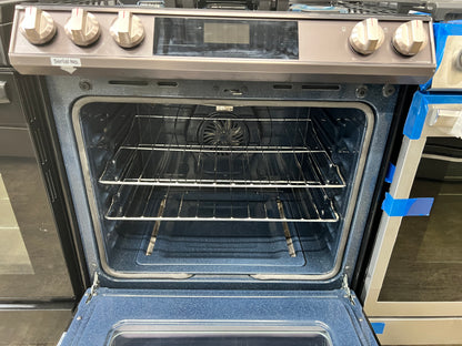 Samsung 30-in 5 Burners 6-cu ft Self-cleaning Air Fry Convection Oven Slide-in Smart Gas Range in Tuscan Stainless Steel-Model #NX60T8511ST