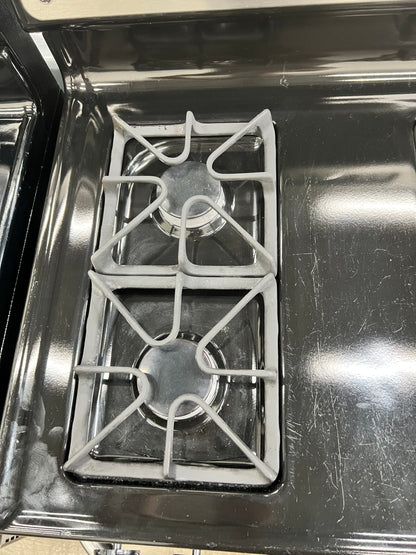 GE 30" Free-Standing Gas Range with 5.0 Cubic Feet Capacity Oven in Stainless Steel-Model #JGBP33SEHSS
