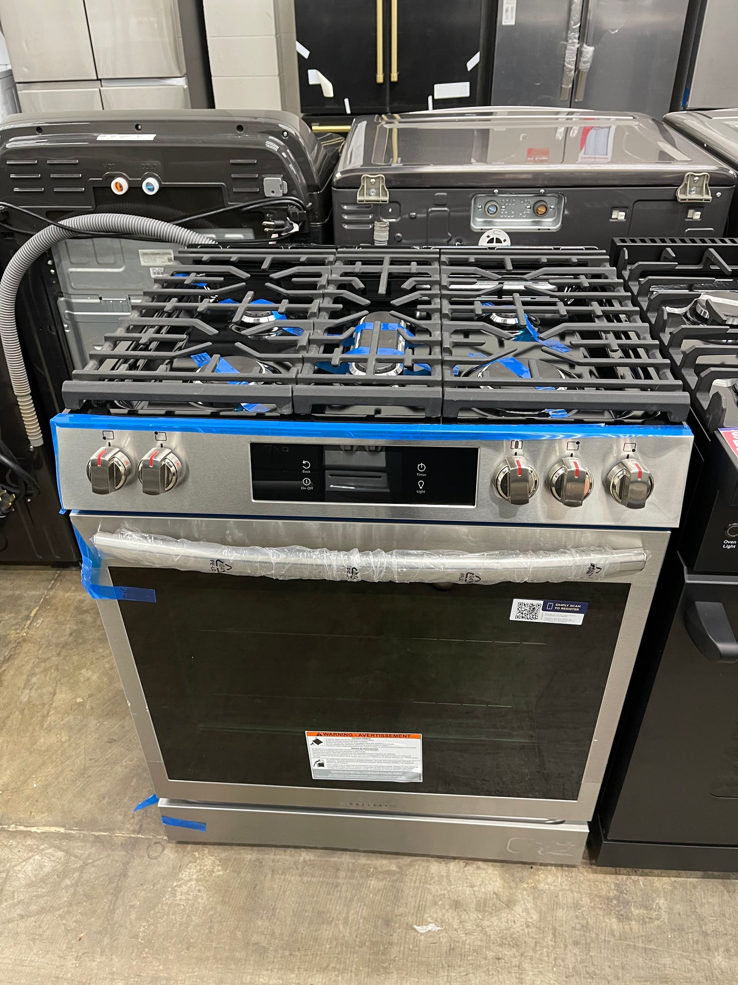 Frigidaire Gallery Series  GCFG3060BF
30 Inch Freestanding Gas Range with 5 Sealed Burners, 6.0 cu.ft. Oven Capacity, Air Fry, Total Convection, No Preheat, Touch Screen Controls, Temperature Probe, Steam Bake, Backlit LED Knobs, Sabbath Mode, and ADA Com