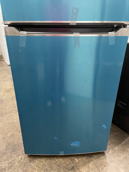 Frigidaire  20.0 cu. ft. Top Freezer Refrigerator in Stainless Steel