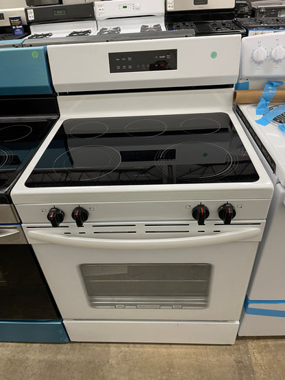 Frigidaire  FCRE3062AW
30 Inch Freestanding Electric Range with 5 Elements, 5.3 cu. ft. Capacity, EvenTemp Element, SpaceWise Element, Storage Drawer, and Steam Clean: White